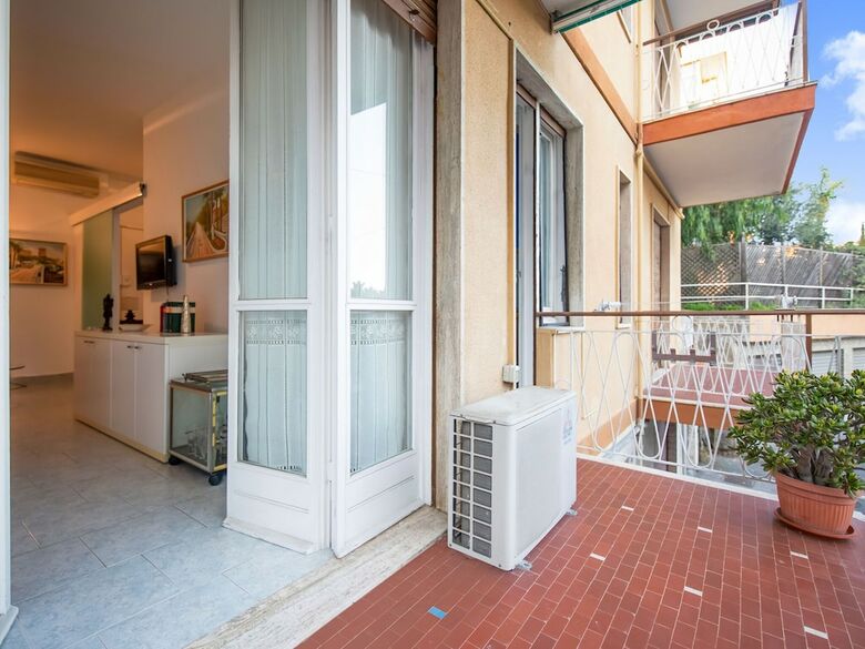 Pleasant Apartment In Sanremo With Balcony