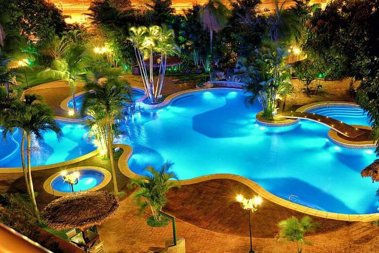 Camino Real Hotel