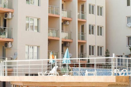 Vista Residence Apartments