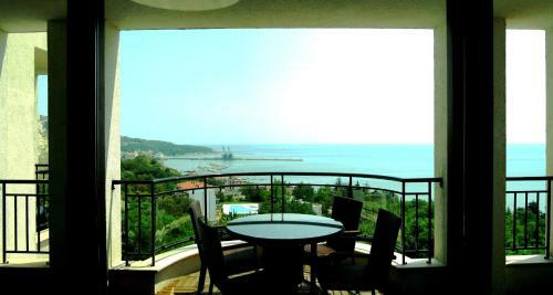 Hostal Guest Rooms Queen's View