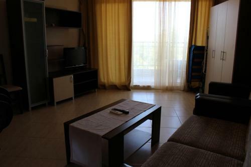 Apartments In Grand Midia Aheloy Palace