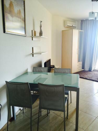 Apartments In Grand Midia Aheloy Palace