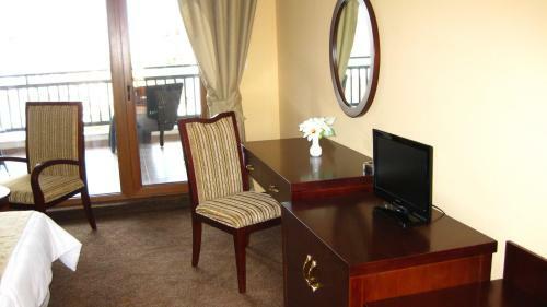 Vineyards Hotel
