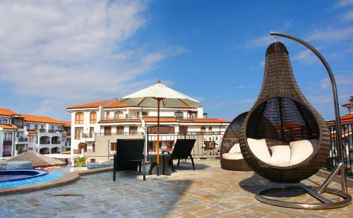 Vineyards Hotel