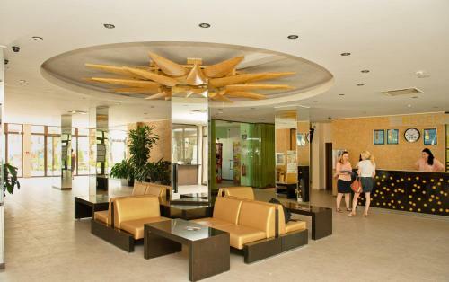 Aparthotel Pmg Royal Sun Apartments