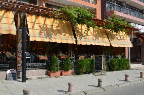 Hotel Deykin