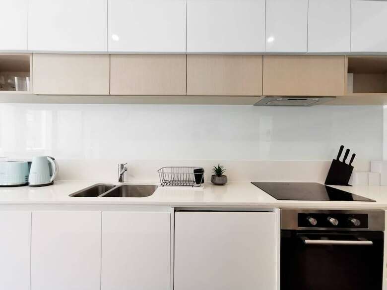 Hawthorn Elegant Lifestyle 1 Bedroom Apartment