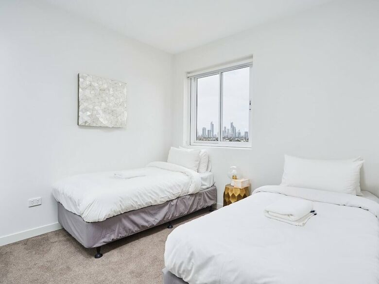 Apartamentos Luxurious 2bed 2bath Apt With Parking@southport