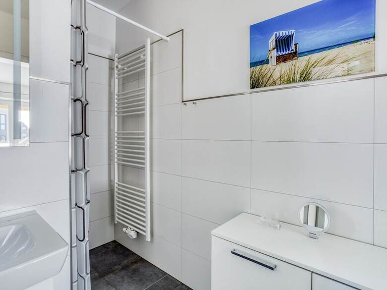 Apartamentos Chic Holiday Home In Varel With Balcony