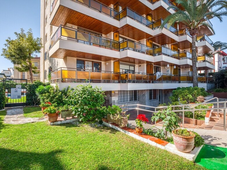 Modern Apartment In Torremolinos With Swimming Pool