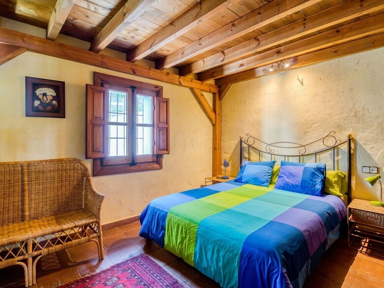 Pretty Cottage In Alcauc�n With Private Swimming Pool