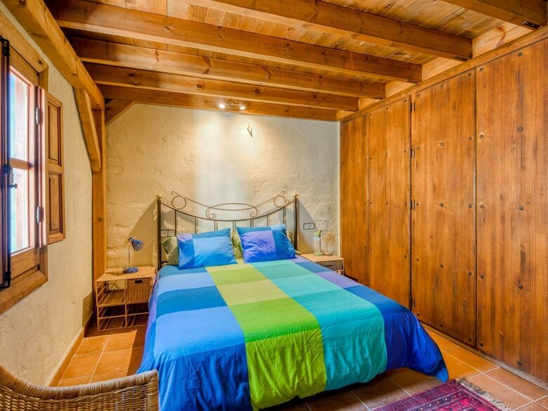Pretty Cottage In Alcauc�n With Private Swimming Pool