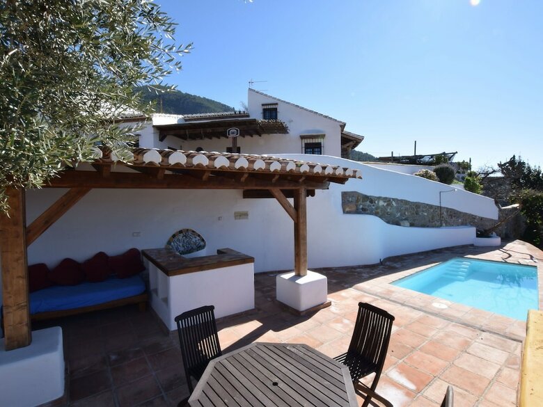 Pretty Cottage In Alcauc�n With Private Swimming Pool