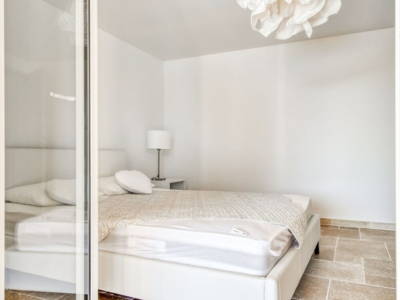 Plush Villa In Le Cannet-des-maures With Private Pool