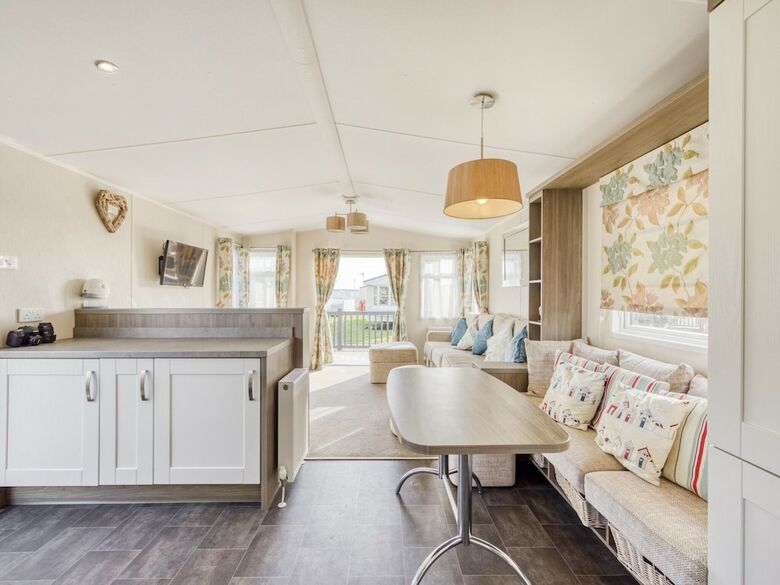 Modern Home In Hastings Near Rye Castle Museum