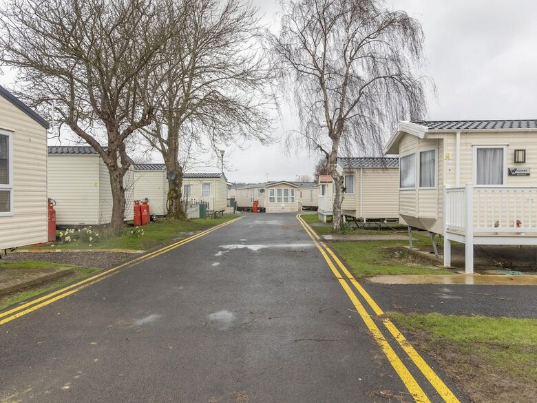 Alluring Home In Hastings Near Sea