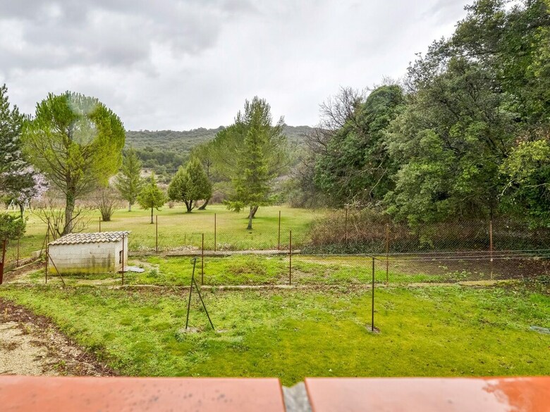 Graceful Cottage In Malauc�ne With Private Swimming Pool