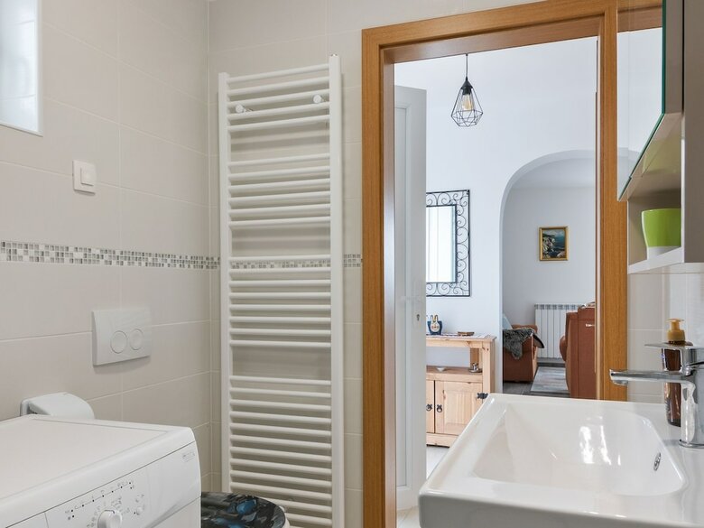 Lovely Apartment In Veprinac With Private Terrace