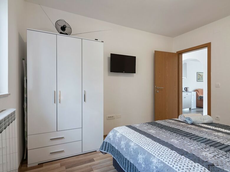 Lovely Apartment In Veprinac With Private Terrace