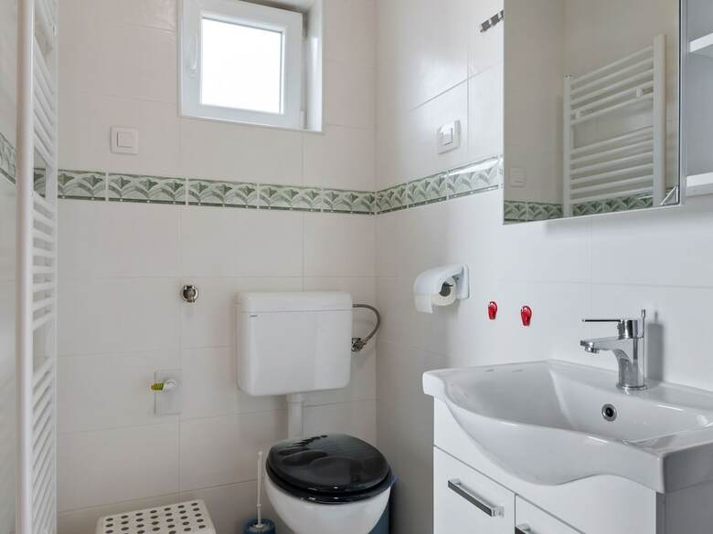Lovely Apartment In Veprinac With Private Terrace