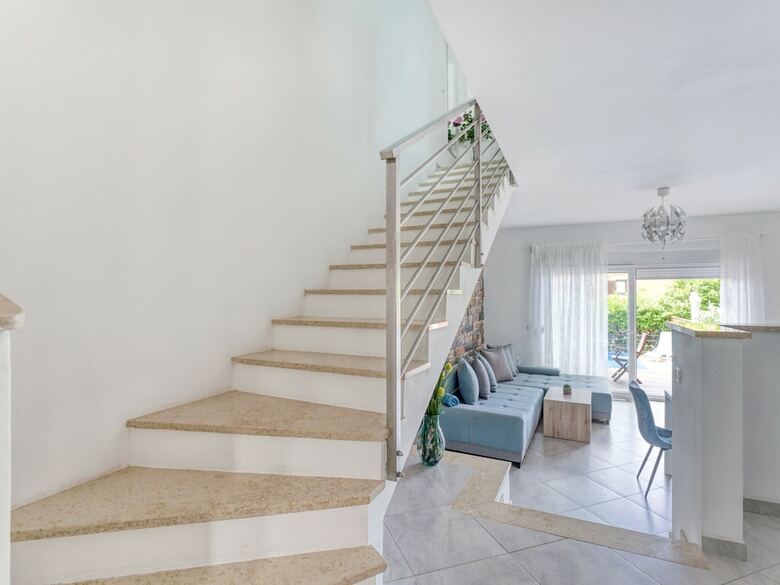 Modern Holiday Home In Umag With Private Whirlpool