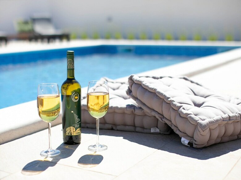 Modern Holiday Home In Zaton With Private Swimming Pool