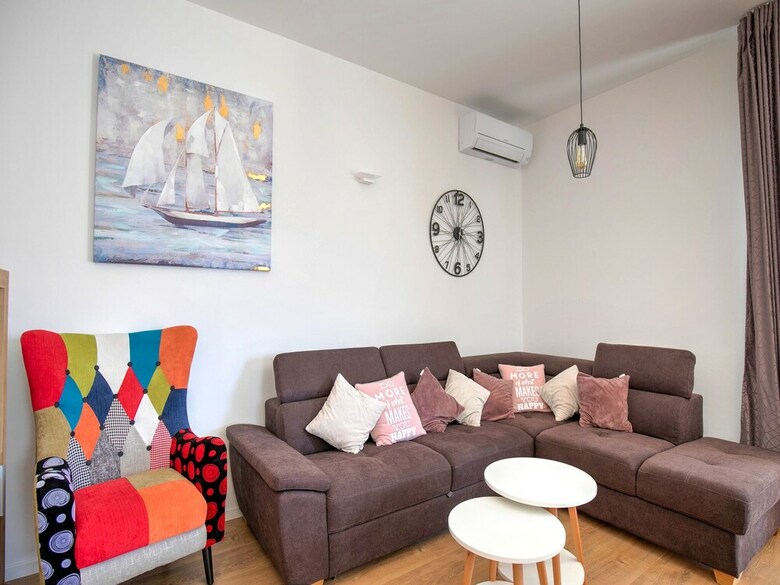 Modern Holiday Home In Zaton With Private Swimming Pool