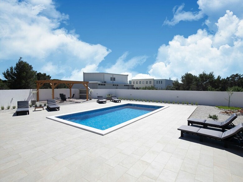 Modern Holiday Home In Zaton With Private Swimming Pool
