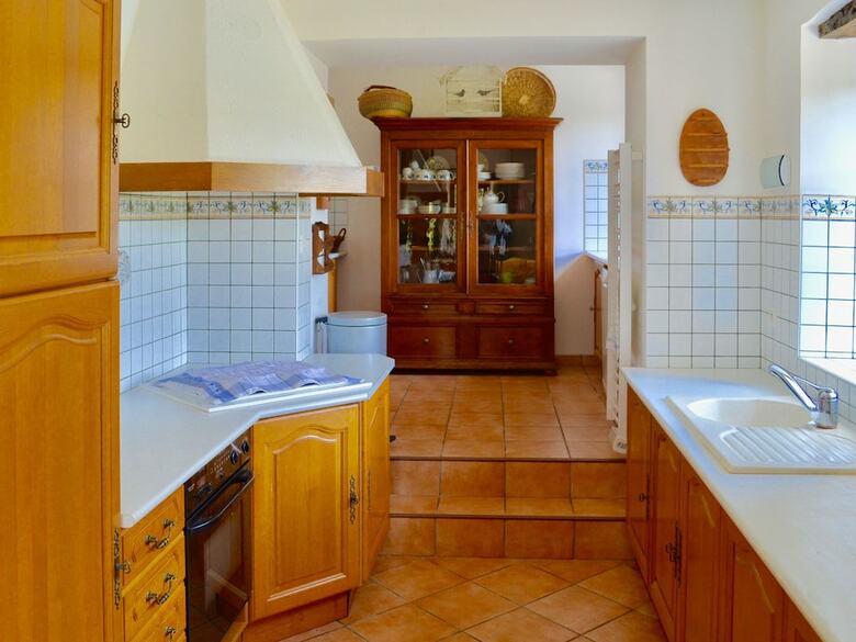 Enticing Holiday Home In Tamni�s With Swimming Pool