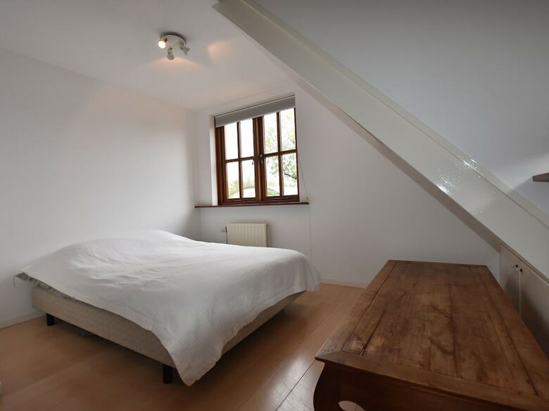 Lavish Holiday Home In Loosdrecht With Jacuzzi