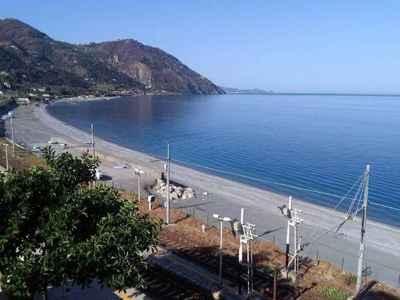 Pretty Holiday Home In Gioiosa Marea With Private Terrace
