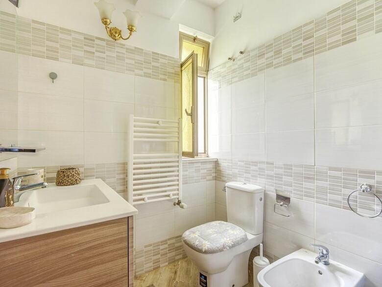 Traditional Holiday Home In Fontane Bianche With Pool