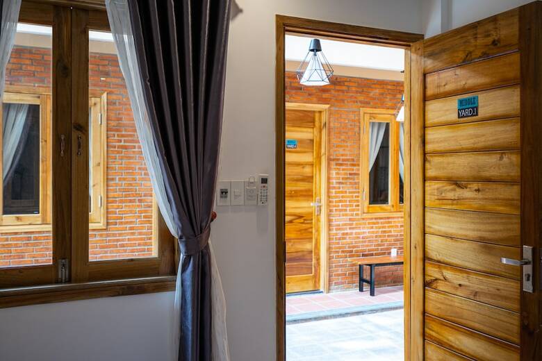 Hotel The Yard Phu Quoc