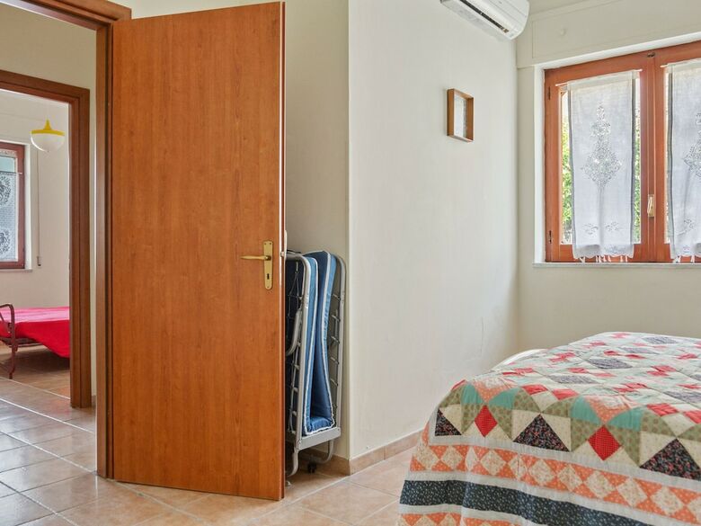 Warm Holiday Home In Falerna Marina With Terrace