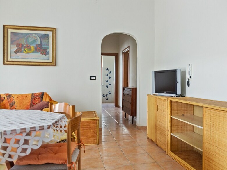 Warm Holiday Home In Falerna Marina With Terrace