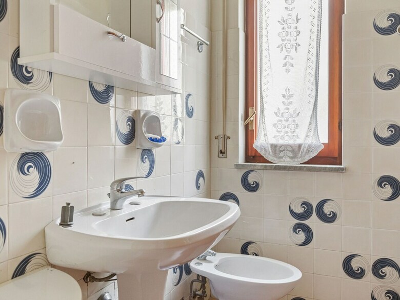 Warm Holiday Home In Falerna Marina With Terrace