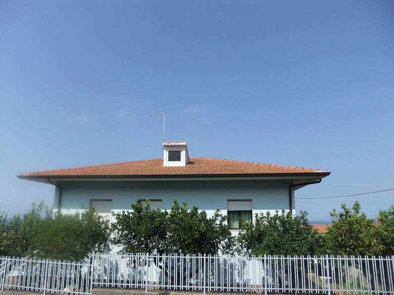 Warm Holiday Home In Falerna Marina With Terrace
