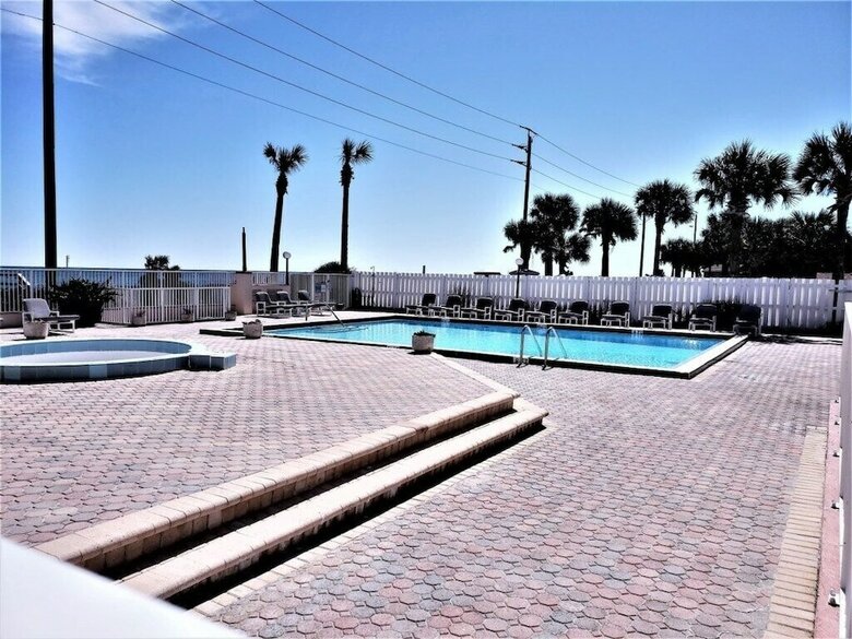 Ocean View 414