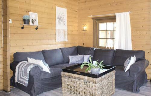 Two-bedroom Holiday Home In Rheezerveen