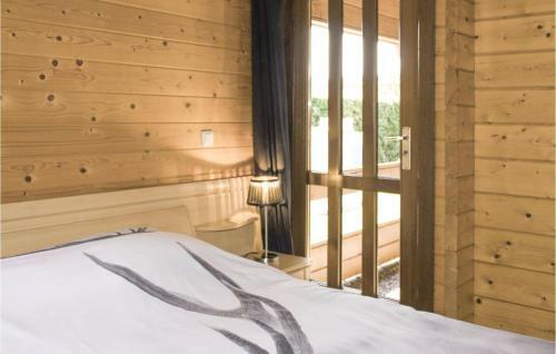 Two-bedroom Holiday Home In Rheezerveen
