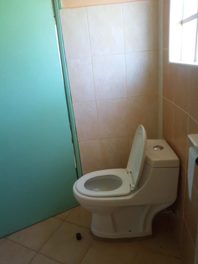 Hotel Bishop Muge Guest House & Conference