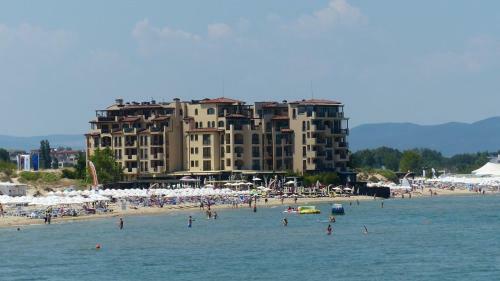 Apartamentos Oasis Beach Studios