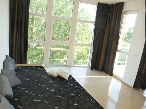 Sofia Apartments In Sunny Residence