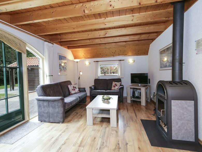Comfy Holiday Home With A Dishwasher, Near Meppel