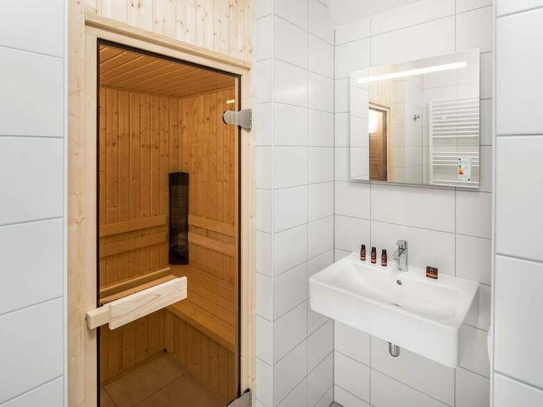 Luxurious Villa In Nieuwvliet With Sauna