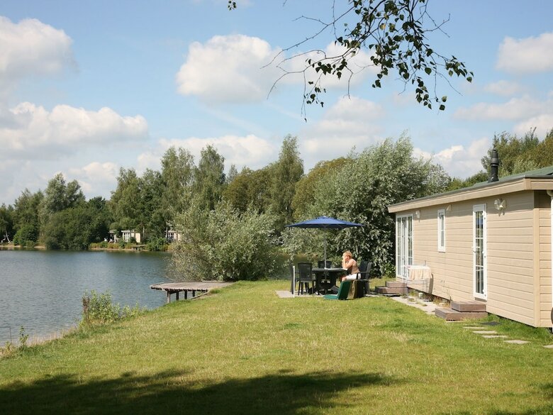 Comfortable Bungalow With A Combi Microwave, In Green Twente