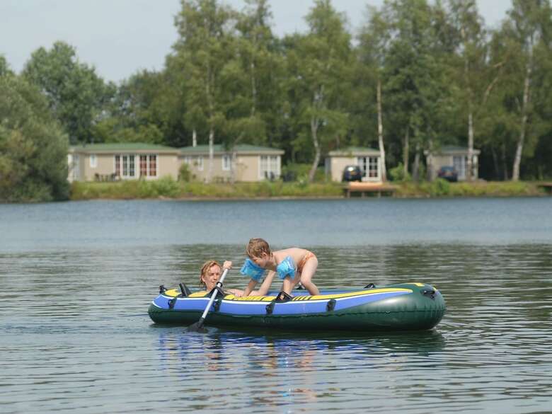Comfortable Bungalow With A Combi Microwave, In Green Twente