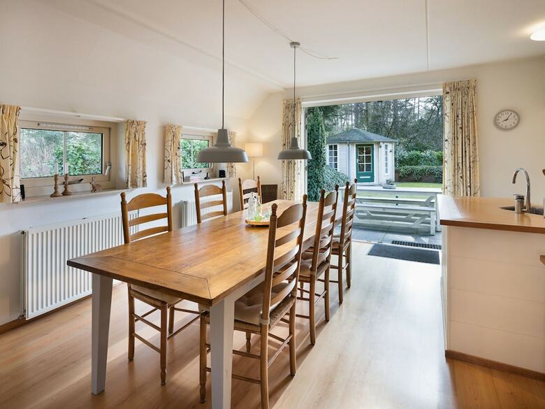 Romantic Villa With A Dishwasher, Near A National Park