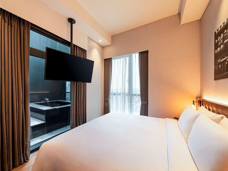 Hotel Mercure Ambassador Seoul Hongdae