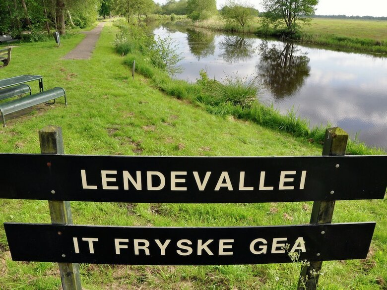 Nice House With A Dishwasher, Giethoorn At 21 Km